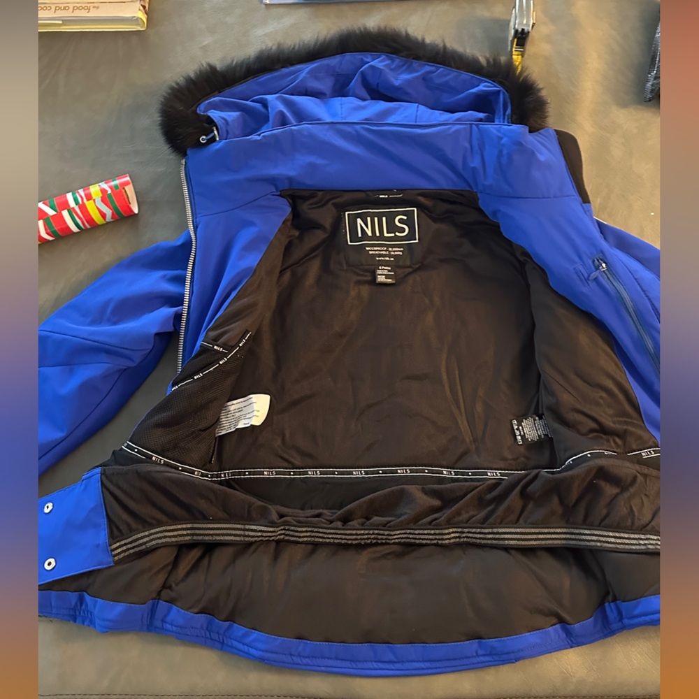 [NILS] Royal Blue Waterproof Ski Jacket - Picture 4 of 15